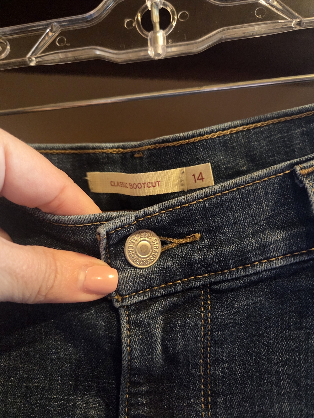 Levi's Women's Bootcut Jeans in Dark Blue Denim - Picture 1 of 3